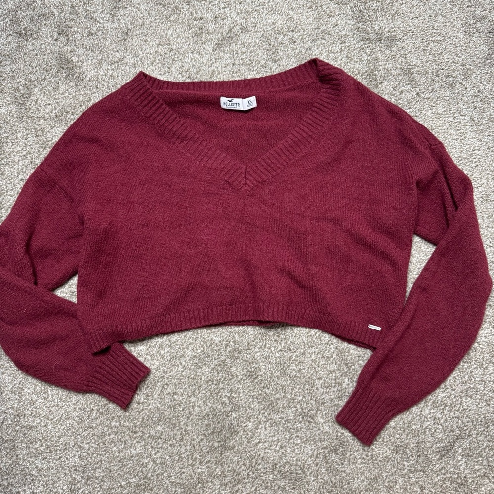 Hollister cropped sweater
